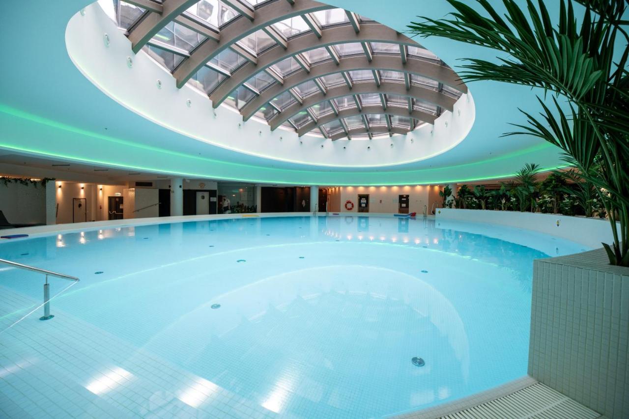 שצ'צ'ין Hanza Tower Luxury מראה חיצוני תמונה